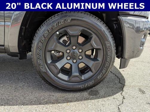 Granite Crystal Clearcoat Metallic 2026 RAM 1500 Big Horn/Lone Star