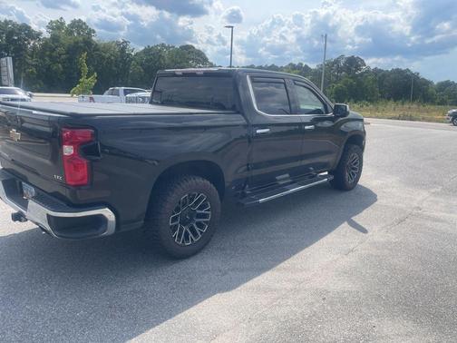 Black 2022 Chevrolet Silverado 1500 LTZ
