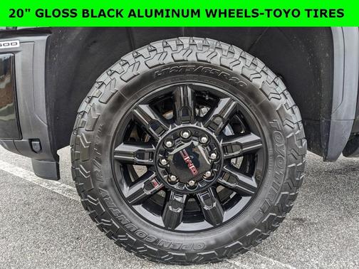 2024 GMC Sierra 2500 AT4