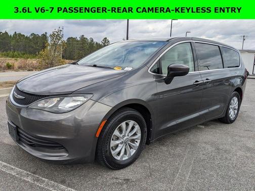 2017 Chrysler Pacifica Touring