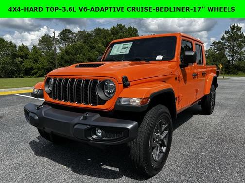 2025 Jeep Gladiator Sport