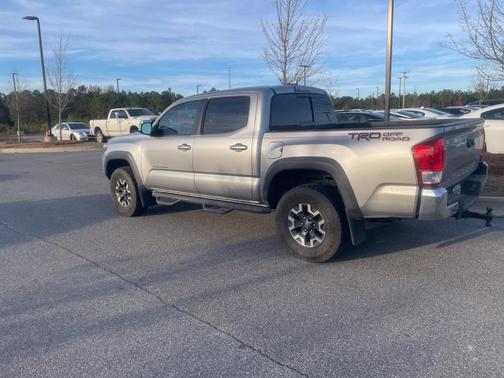 2017 Toyota Tacoma TRD Sport