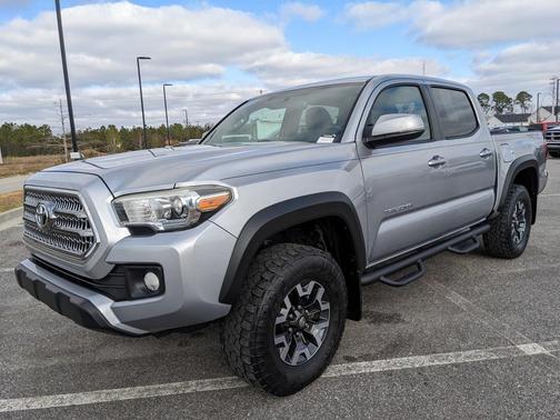 2017 Toyota Tacoma TRD Sport