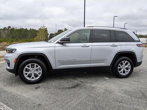 2022 Jeep Grand Cherokee Limited