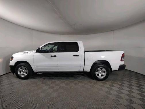 Bright White Clearcoat 2024 RAM 1500 Tradesman