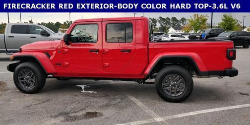 2025 Jeep Gladiator Sport