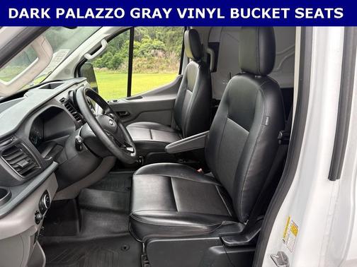 2022 Ford Transit-250 Base