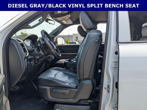 Bright White Clearcoat 2022 RAM 2500 Tradesman