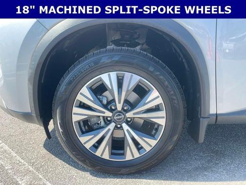 Brilliant Silver Metallic 2023 Nissan Rogue SV