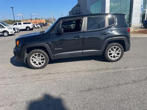 2023 Jeep Renegade Latitude
