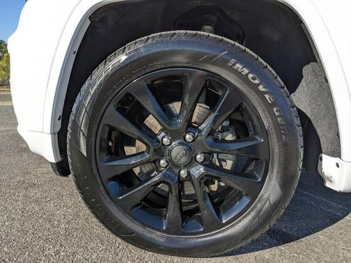 2017 Jeep Grand Cherokee Altitude