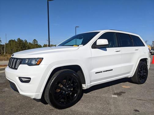2017 Jeep Grand Cherokee Altitude