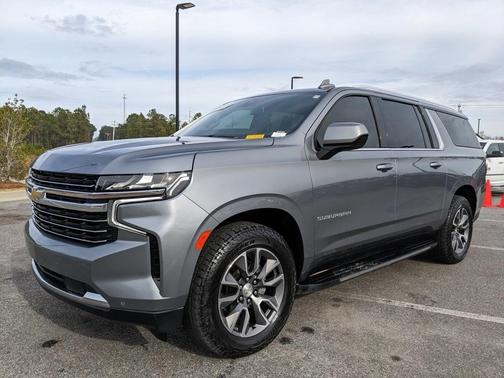 2022 Chevrolet Suburban LT