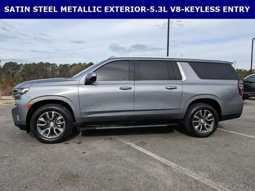 2022 Chevrolet Suburban LT