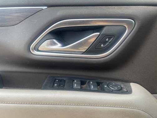 2022 Chevrolet Suburban LT