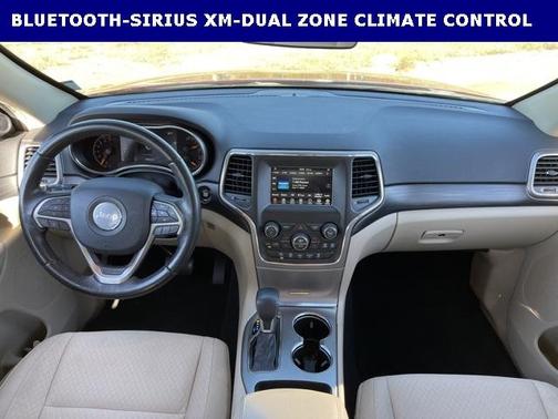 Photo 5 of 33 of 2020 Jeep Grand Cherokee Laredo