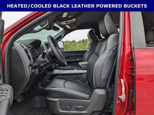 Molten Red Pearlcoat 2026 RAM 2500 Laramie