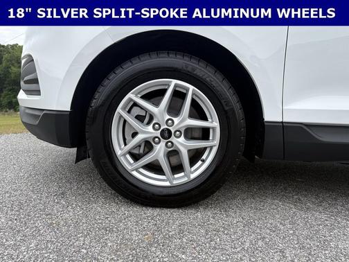 2024 Ford Edge SE