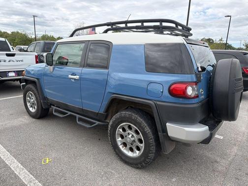 2012 Toyota FJ Cruiser Base