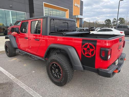 2021 Jeep Gladiator Mojave