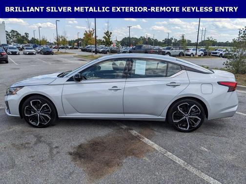 2024 Nissan Altima 2.5 SR