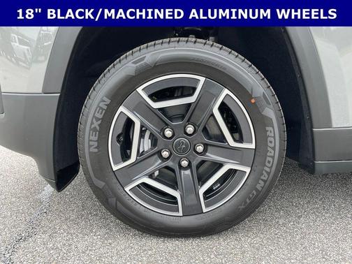 Sting Gray Clearcoat 2026 Jeep Cherokee LAREDO/LIMITED