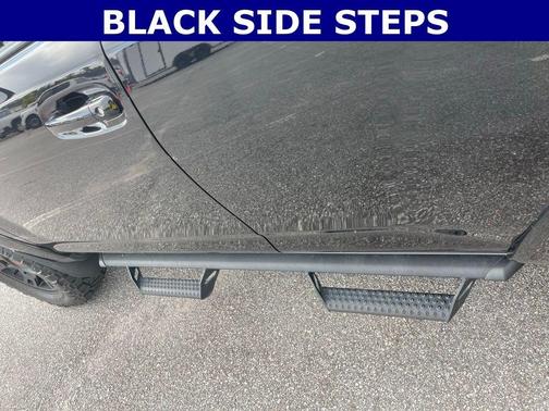 Midnight Black Metallic 2022 Toyota 4Runner SR5