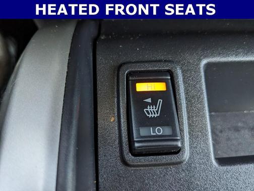 2020 Nissan Titan SV