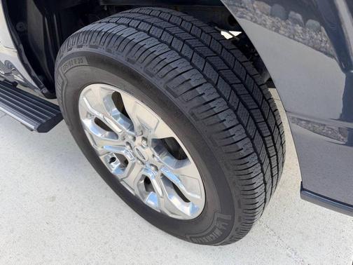 Smoked Quartz Metallic Tinted Clearcoat 2022 Ford F-150 Platinum