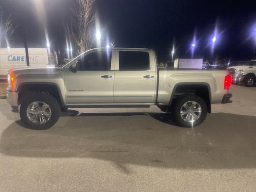 2017 GMC Sierra 1500 SLT