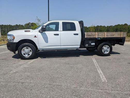 Bright White Clearcoat 2024 RAM 2500 Tradesman