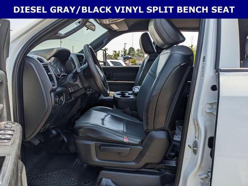 Bright White Clearcoat 2024 RAM 2500 Tradesman