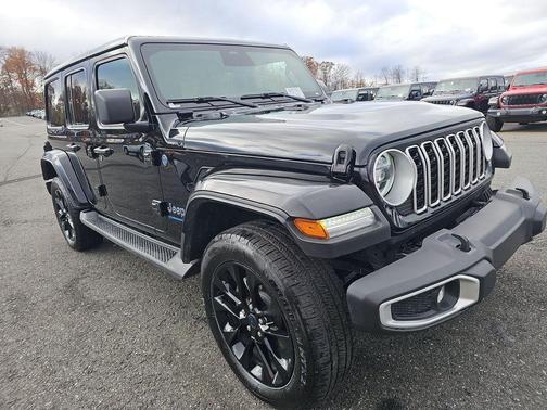 2025 Jeep Wrangler 4xe Sahara