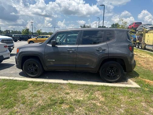 Graphite Gray 2022 Jeep Renegade Sport