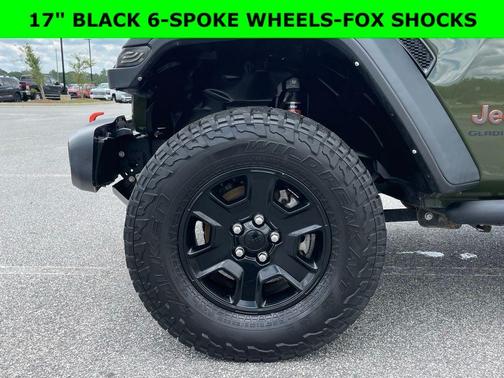 Sarge Green Clearcoat 2022 Jeep Gladiator Mojave