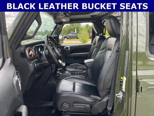 Sarge Green Clearcoat 2022 Jeep Gladiator Mojave
