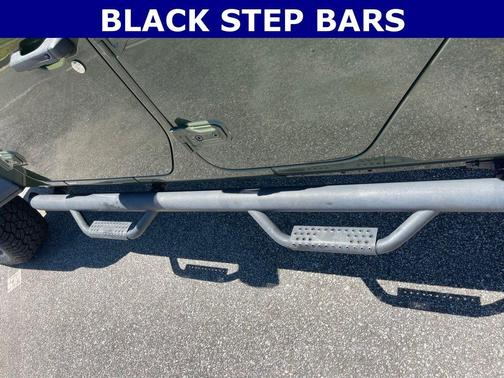 Sarge Green Clearcoat 2022 Jeep Gladiator Mojave