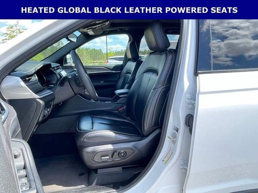 Bright White Clearcoat 2024 Jeep Grand Cherokee 4xe Base