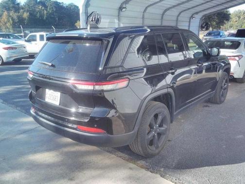 2023 Jeep Grand Cherokee Altitude