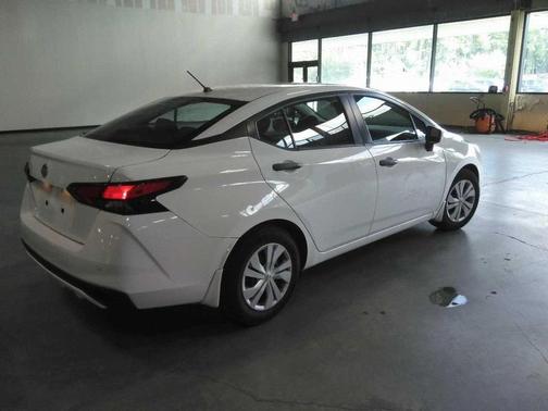 2021 Nissan Versa S