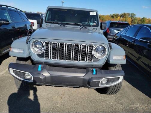 Anvil Clearcoat 2024 Jeep Wrangler 4xe Sahara
