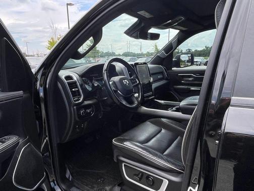 Diamond Black 2022 RAM 1500 Laramie