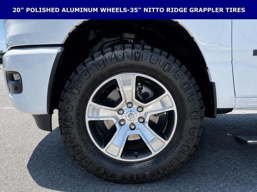 Bright White Clearcoat 2026 RAM 1500 Express