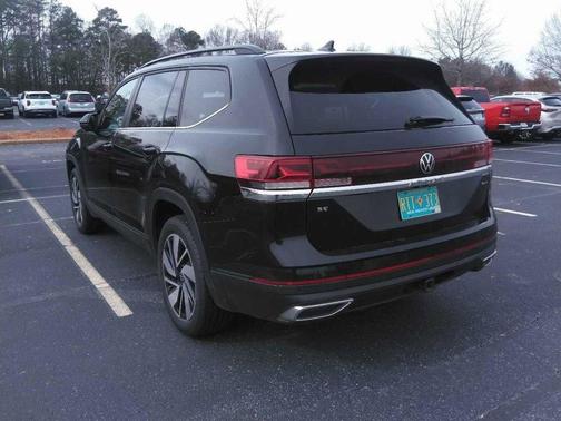 2024 Volkswagen Atlas 2.0T SE
