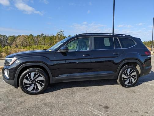 2024 Volkswagen Atlas 2.0T SE