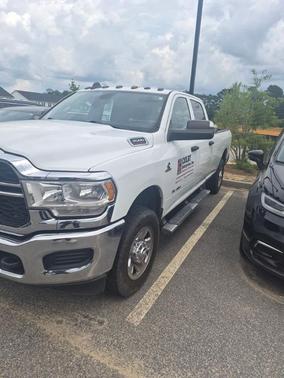 Bright White Clearcoat 2022 RAM 3500 Tradesman