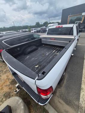 Bright White Clearcoat 2022 RAM 3500 Tradesman