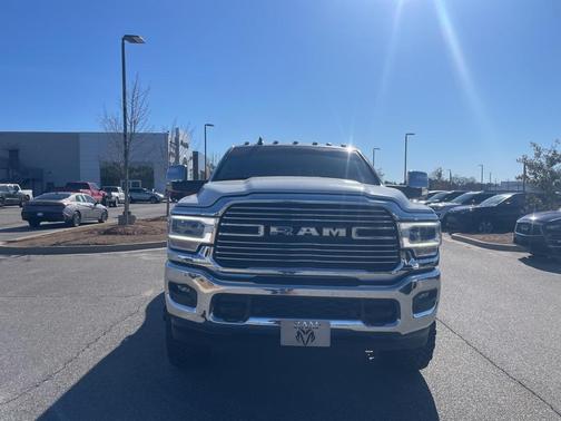 2024 RAM 3500 Laramie