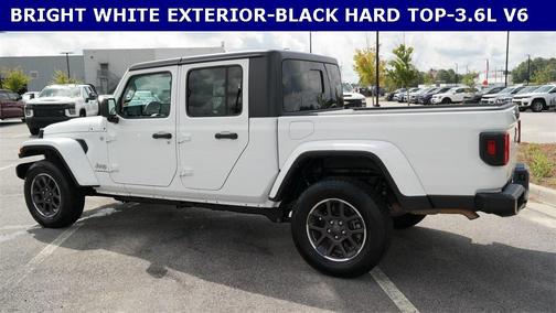 2023 Jeep Gladiator Overland
