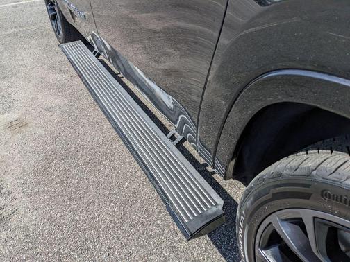 2024 Jeep Grand Wagoneer L Series II